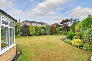 Woodvale Close